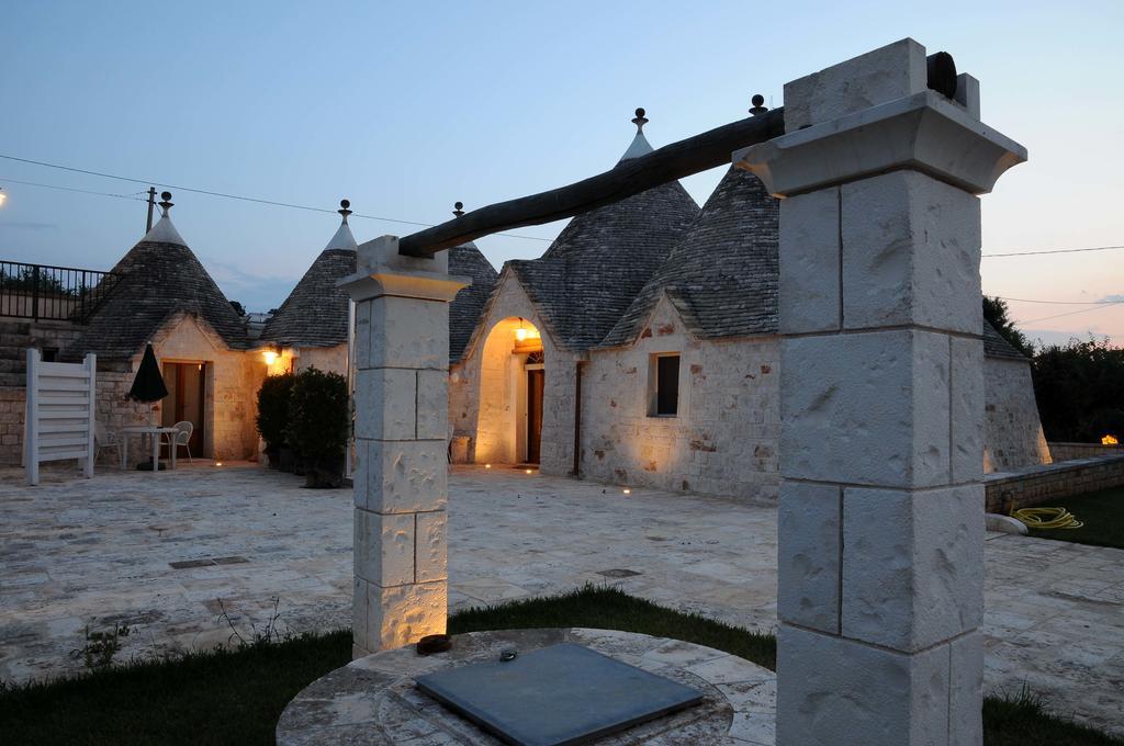 Micele Holiday Houses Locorotondo Bagian luar foto