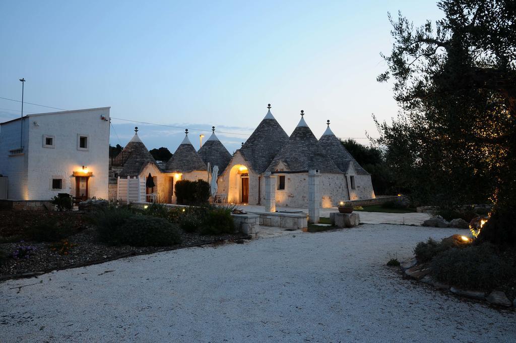Micele Holiday Houses Locorotondo Bagian luar foto
